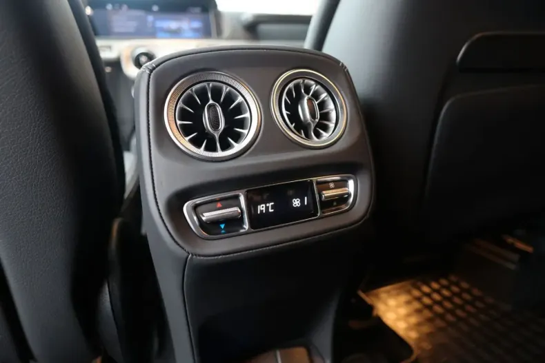 Mercedes-Benz G 63 AMG (Clasa G) din 2024 cu 3.397 km - oferta MER241837 - foto 33