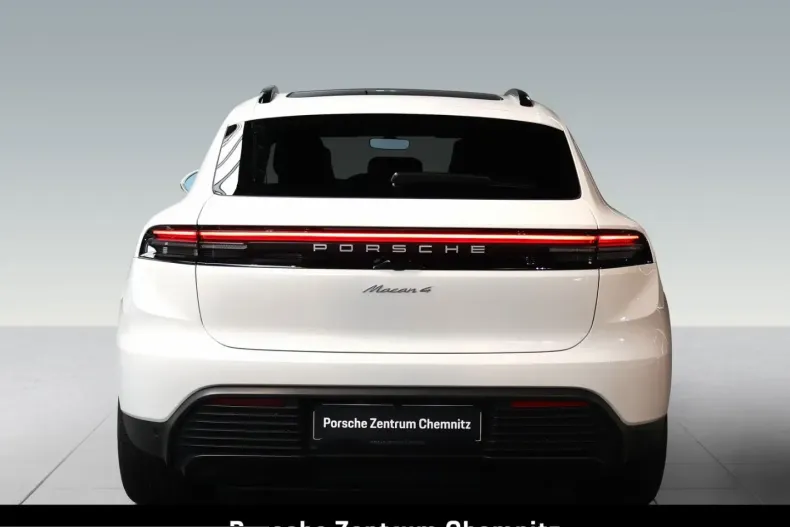 Porsche Macan din 2024 cu 13.890 km - oferta POR241839 - foto 5