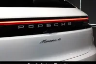 Porsche Macan din 2024 cu 13.890 km - oferta POR241839 - foto 37