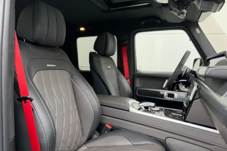 Mercedes-Benz G 63 AMG (Clasa G) din 2022 cu 9.990 km - oferta MER241840 - foto 12
