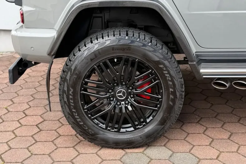 Mercedes-Benz G 63 AMG (Clasa G) din 2022 cu 9.990 km - oferta MER241840 - foto 30