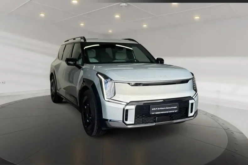 Kia EV9 din 2025 cu 9.932 km - oferta KIA241842 - foto 3