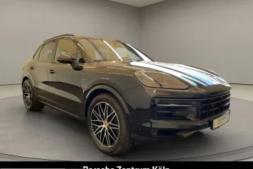 Porsche Cayenne din 2025 - oferta POR241846