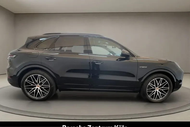 Porsche Cayenne din 2025 cu 2.138 km - oferta POR241846 - foto 7