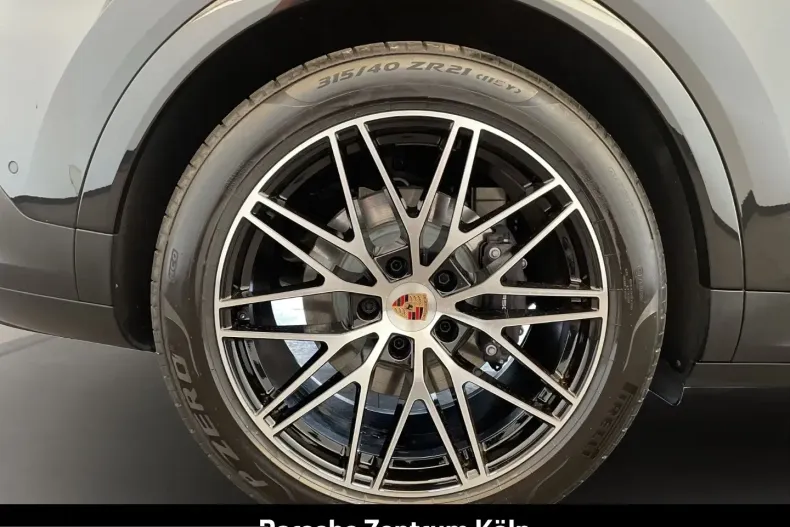 Porsche Cayenne din 2025 cu 2.138 km - oferta POR241846 - foto 11