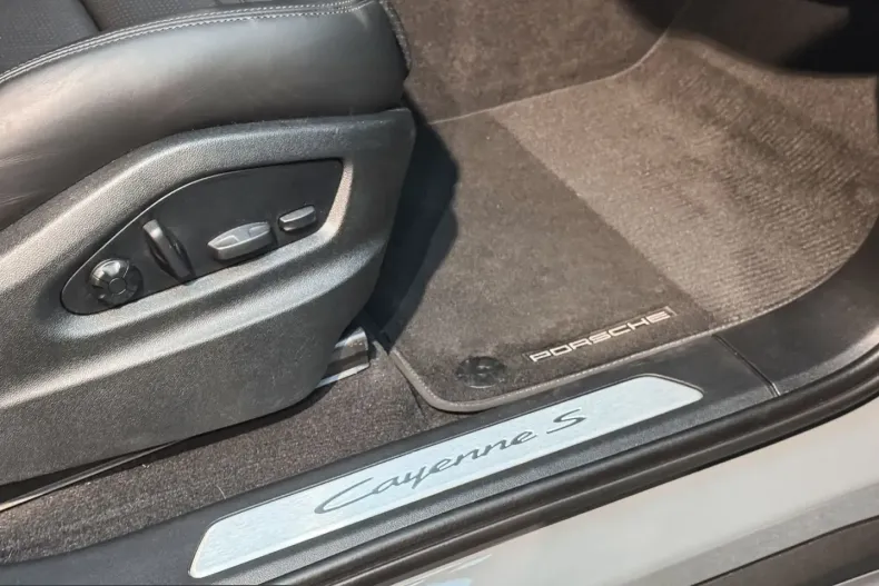 Porsche Cayenne din 2025 cu 16.000 km - oferta POR241851 - foto 16