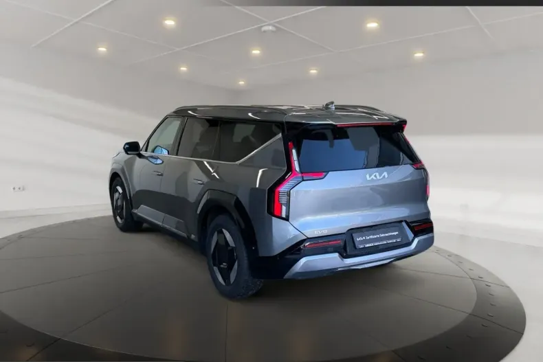 Kia EV9 din 2025 cu 11.870 km - oferta KIA241853 - foto 3