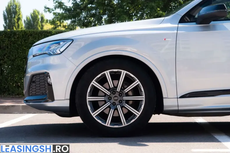 Audi Q7 din 2023 cu 43.455 km - oferta AUD241858 - foto 5