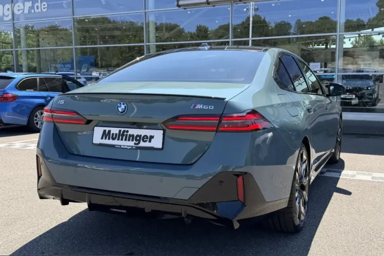 BMW i5 (Seria 5) din 2023 cu 33.190 km - oferta BMW241860 - foto 4