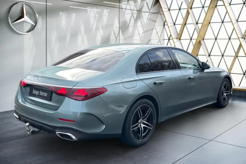 Mercedes-Benz E 220 (Clasa E) din 2025 cu 14.505 km - oferta MER241864 - foto 16