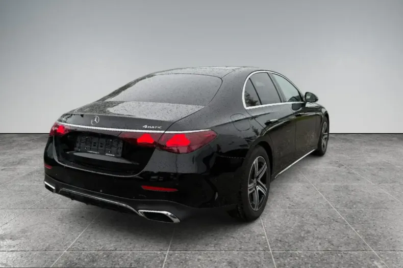 Mercedes-Benz E 220 (Clasa E) din 2025 cu 49.000 km - oferta MER241866 - foto 6