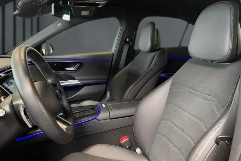Mercedes-Benz E 220 (Clasa E) din 2025 cu 12.126 km - oferta MER241869 - foto 5