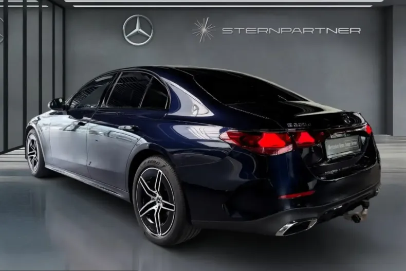 Mercedes-Benz E 220 (Clasa E) din 2025 cu 12.126 km - oferta MER241869 - foto 7