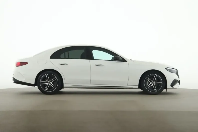 Mercedes-Benz E 200 (Clasa E) din 2025 cu 21.727 km - oferta MER241871 - foto 6