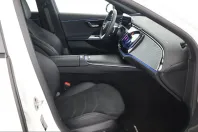 Mercedes-Benz E 200 (Clasa E) din 2025 cu 21.727 km - oferta MER241871 - foto 11