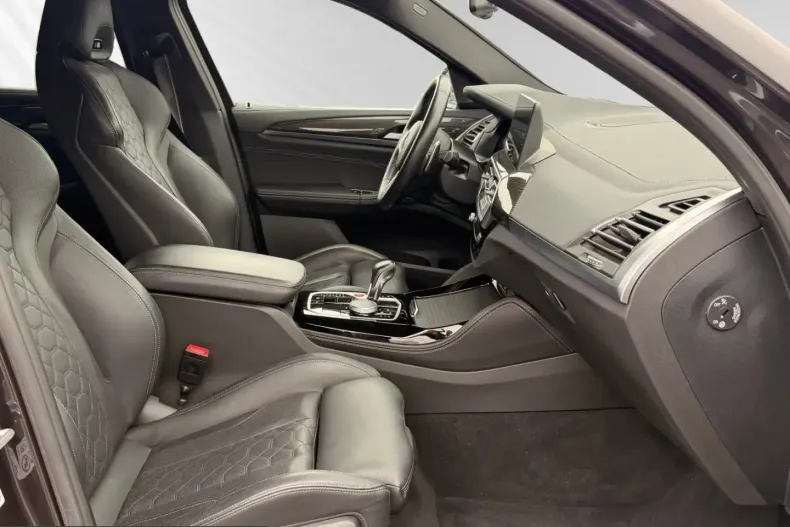 BMW X4 (Seria X) din 2023 cu 24.628 km - oferta BMW241872 - foto 7