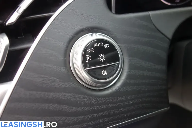 Mercedes-Benz E 450 (Clasa E) din 2025 cu 41.878 km - oferta MER241873 - foto 22