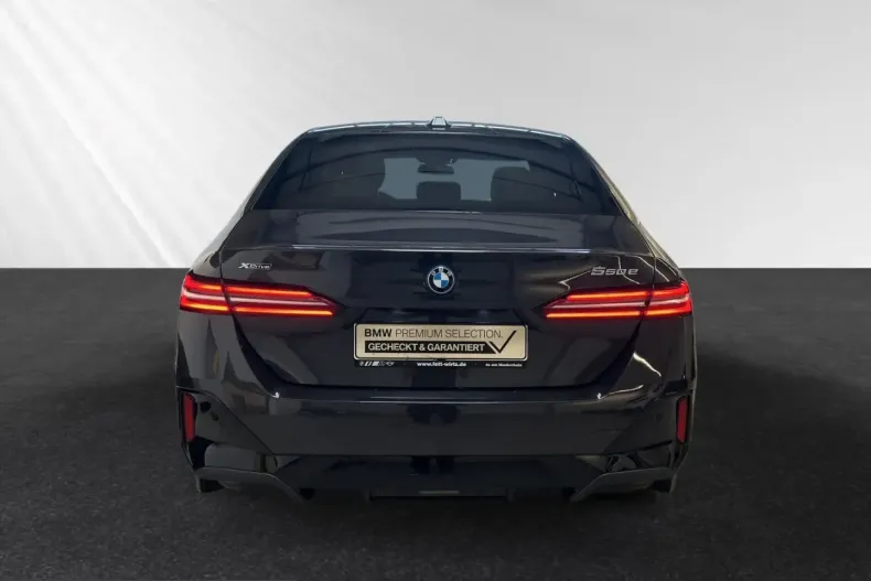 BMW 550 (Seria 5) din 2025 cu 17.600 km - oferta BMW241876 - foto 6
