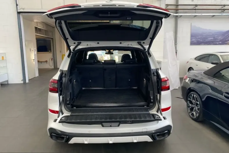 BMW X5 (Seria X) din 2022 cu 58.200 km - oferta BMW241885 - foto 19