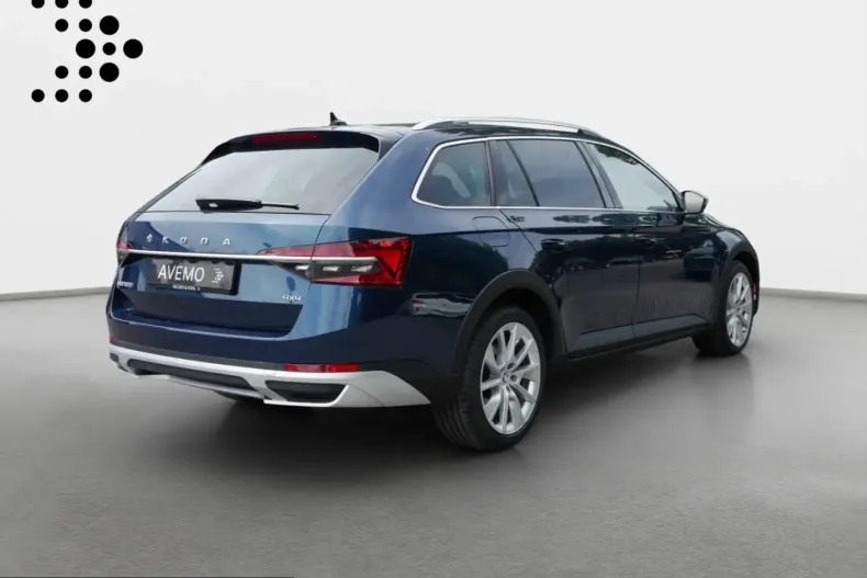 Skoda Superb din 2022 cu 81.298 km - oferta SKO241886 - foto 2