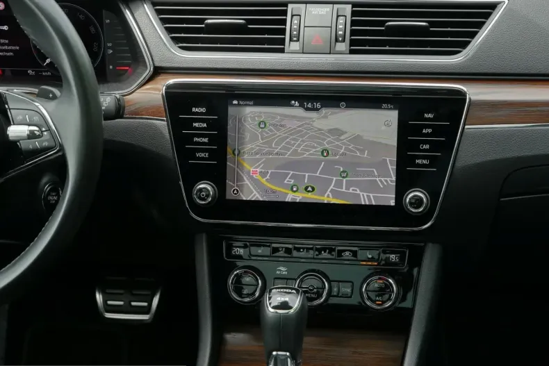 Skoda Superb din 2022 cu 81.298 km - oferta SKO241886 - foto 6