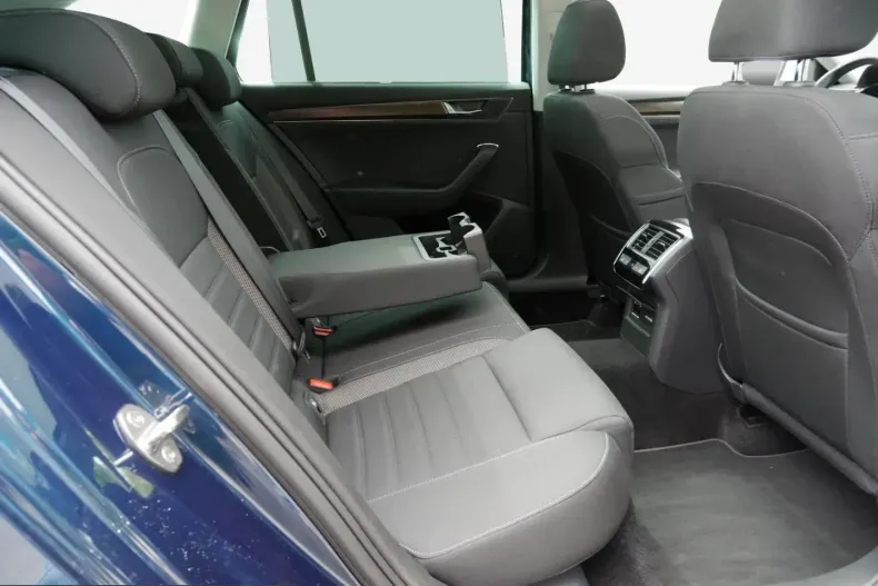 Skoda Superb din 2022 cu 81.298 km - oferta SKO241886 - foto 16