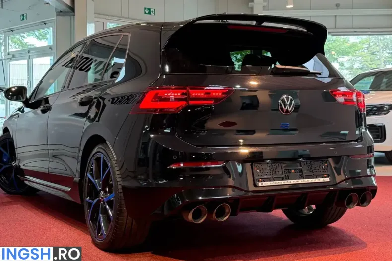 Volkswagen Golf din 2023 cu 60.215 km - oferta VOL241887 - foto 3