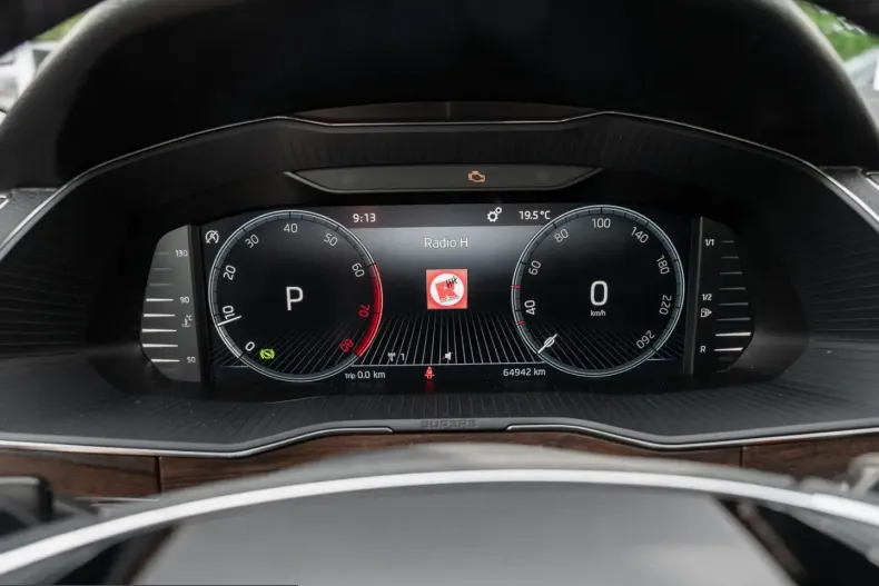 Skoda Superb din 2022 cu 64.950 km - oferta SKO241890 - foto 21