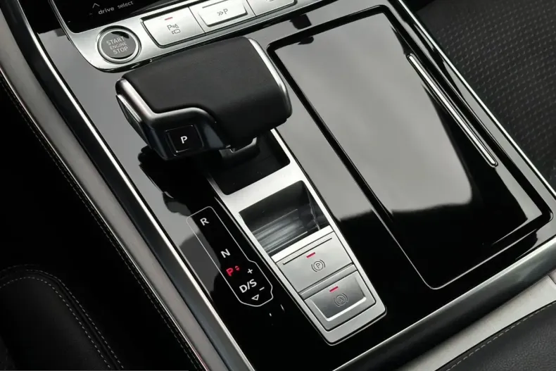 Audi Q7 din 2025 cu 7.457 km - oferta AUD241899 - foto 14