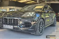 Porsche Cayenne din 2023 cu 77.498 km - oferta POR241905 - foto 1