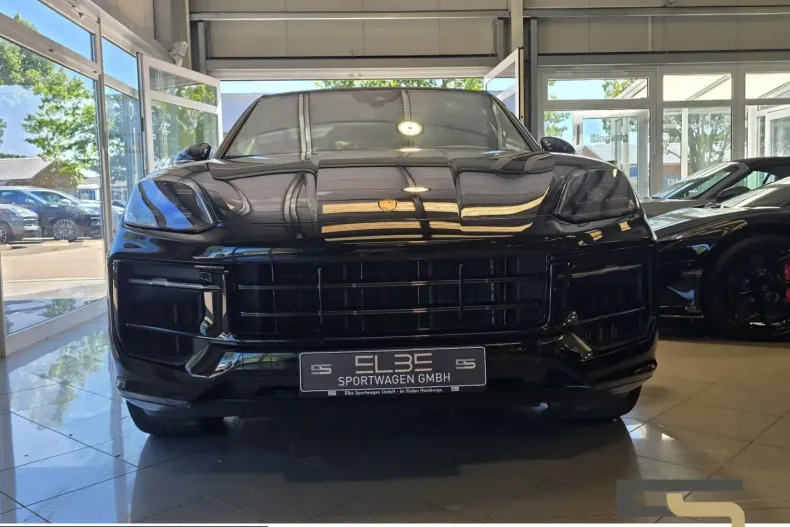 Porsche Cayenne din 2023 cu 77.498 km - oferta POR241905 - foto 12