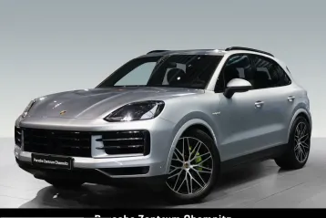 Porsche Cayenne din 2024 - oferta POR241907
