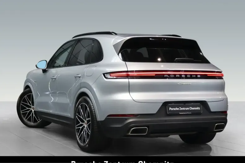 Porsche Cayenne din 2024 cu 28.640 km - oferta POR241907 - foto 3