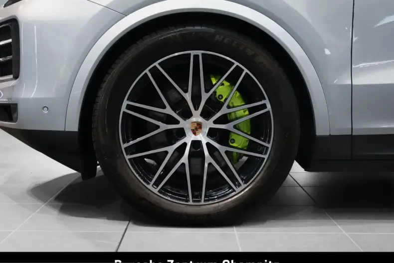 Porsche Cayenne din 2024 cu 28.640 km - oferta POR241907 - foto 6