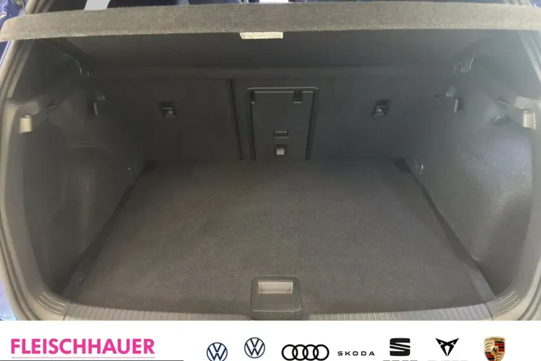 Volkswagen Golf din 2023 cu 29.485 km - oferta VOL241908 - foto 20