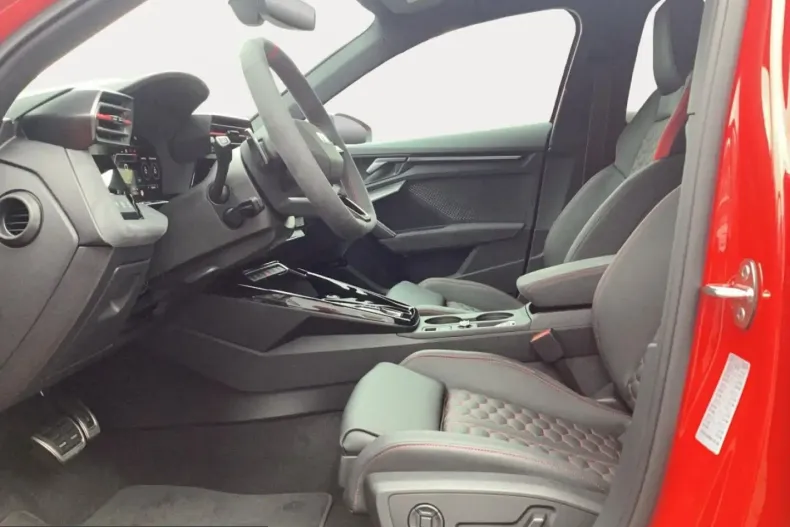 Audi RS3 din 2025 cu 8.250 km - oferta AUD241910 - foto 10