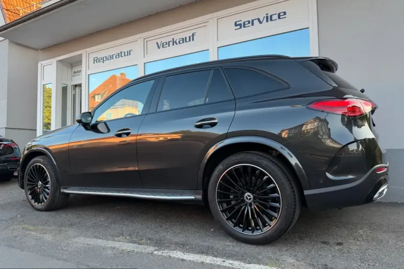 Mercedes-Benz GLC 300 (Clasa GLC) din 2025 cu 21.989 km - oferta MER241912 - foto 7