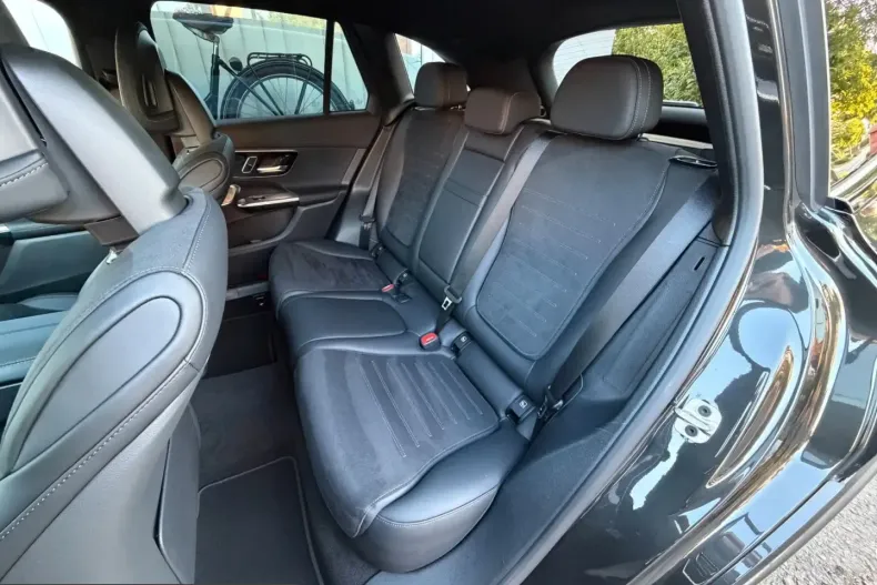 Mercedes-Benz GLC 300 (Clasa GLC) din 2025 cu 21.989 km - oferta MER241912 - foto 24