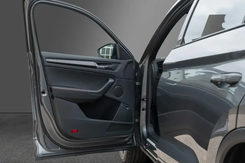 Skoda Kodiaq din 2023 cu 58.210 km - oferta SKO241913 - foto 27