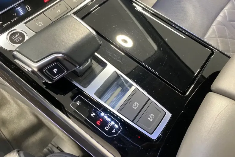 Audi A8 din 2022 cu 99.450 km - oferta AUD241914 - foto 22
