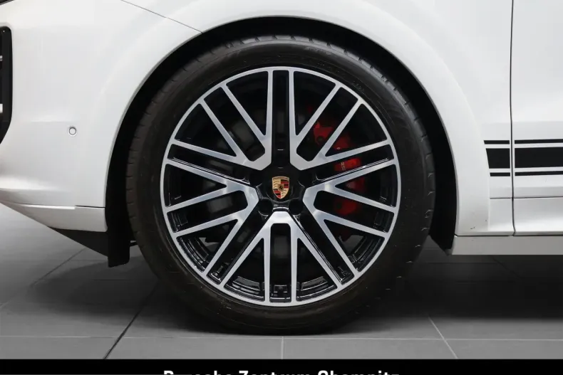 Porsche Cayenne din 2025 cu 26.900 km - oferta POR241915 - foto 6