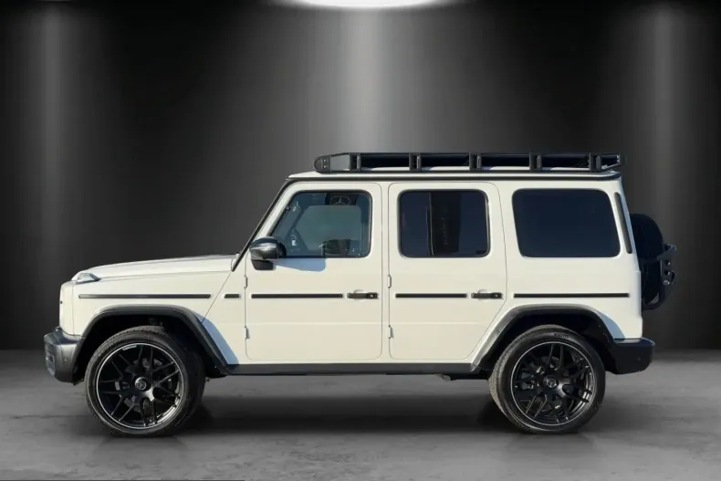 Mercedes-Benz G 400 (Clasa G) din 2022 cu 11.945 km - oferta MER241918 - foto 2