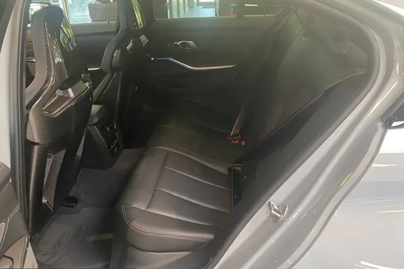 BMW M3 (Seria 3) din 2024 cu 39.914 km - oferta BMW241925 - foto 10