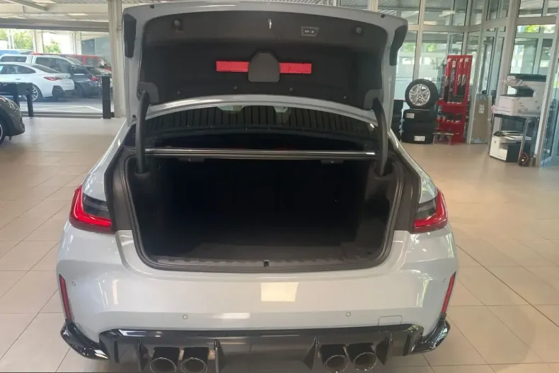 BMW M3 (Seria 3) din 2024 cu 39.914 km - oferta BMW241925 - foto 17