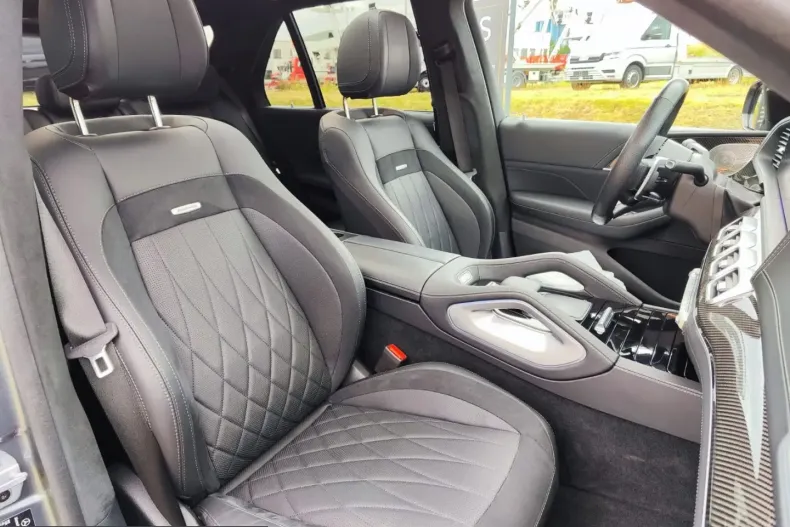 Mercedes-Benz GLE 63 AMG (Clasa GLE) din 2024 cu 32.806 km - oferta MER241928 - foto 8