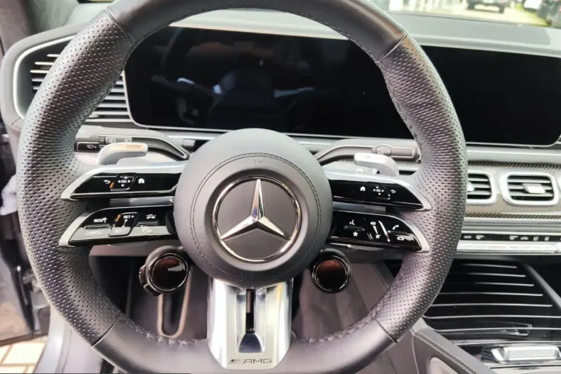 Mercedes-Benz GLE 63 AMG (Clasa GLE) din 2024 cu 32.806 km - oferta MER241928 - foto 9