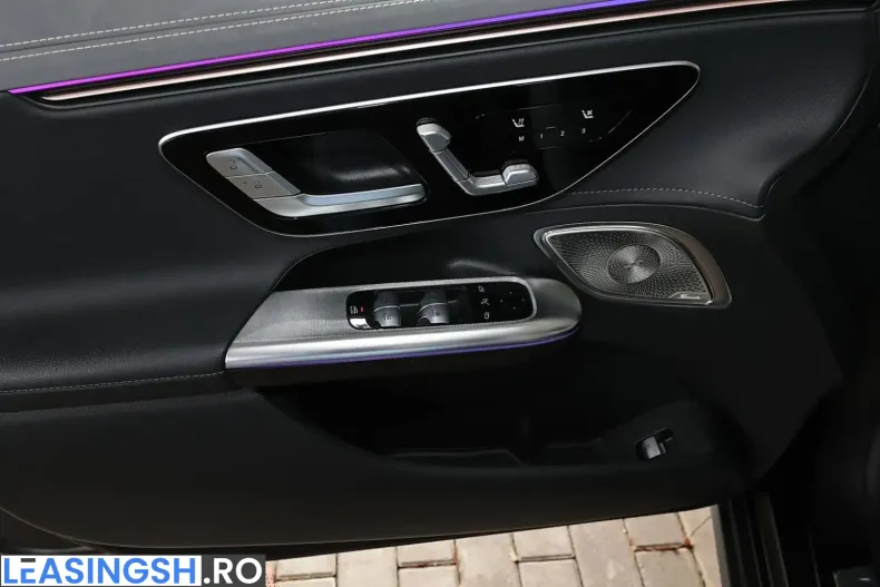 Mercedes-Benz EQE (Clasa E) din 2022 cu 42.440 km - oferta MER241938 - foto 12