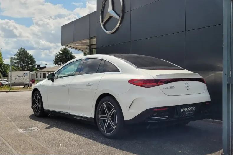Mercedes-Benz EQE (Clasa E) din 2022 cu 38.000 km - oferta MER241939 - foto 4