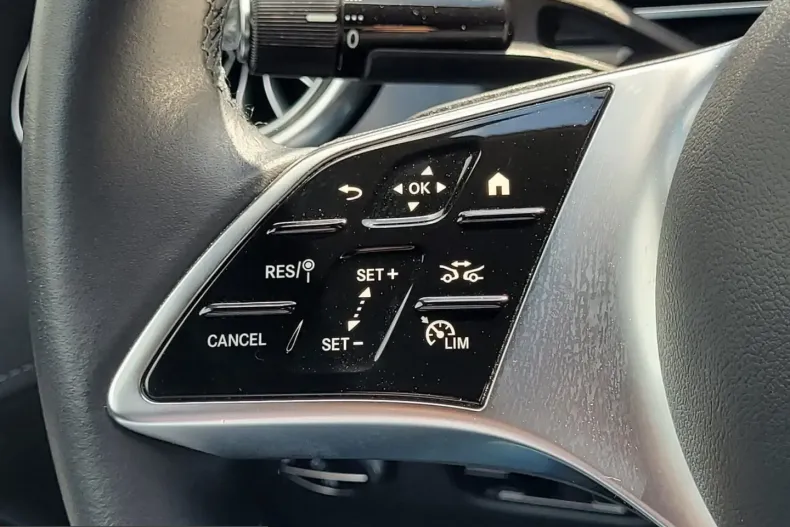 Mercedes-Benz EQE (Clasa E) din 2022 cu 38.000 km - oferta MER241939 - foto 8