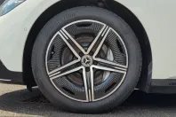 Mercedes-Benz EQE (Clasa E) din 2022 cu 38.000 km - oferta MER241939 - foto 23